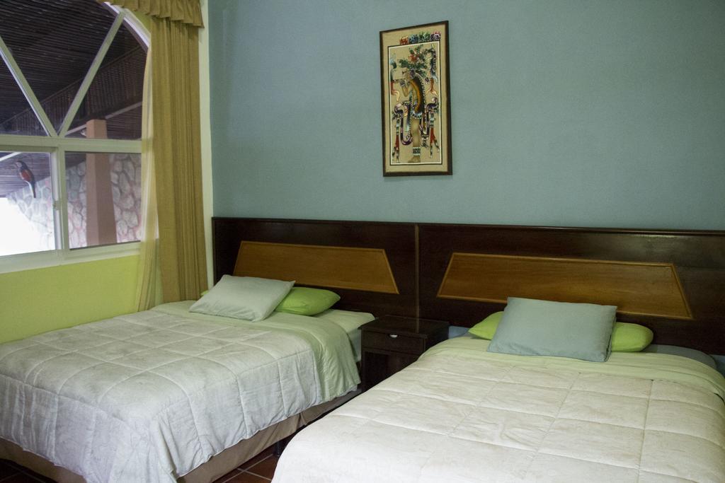 Hotel Ribiera Del Lago Peten Itza San Roman Екстер'єр фото