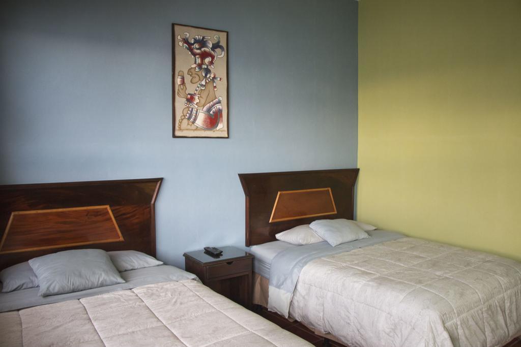 Hotel Ribiera Del Lago Peten Itza San Roman Екстер'єр фото