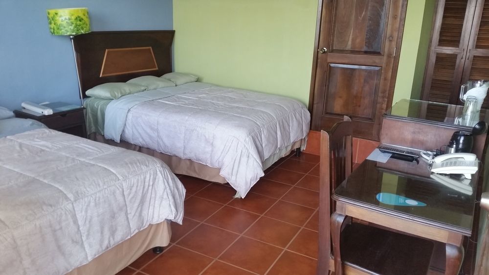 Hotel Ribiera Del Lago Peten Itza San Roman Екстер'єр фото