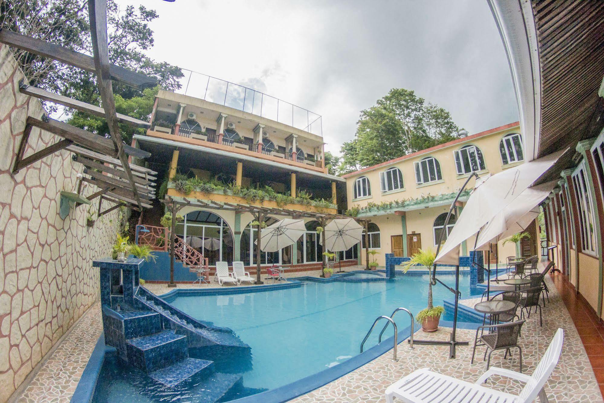 Hotel Ribiera Del Lago Peten Itza San Roman Екстер'єр фото