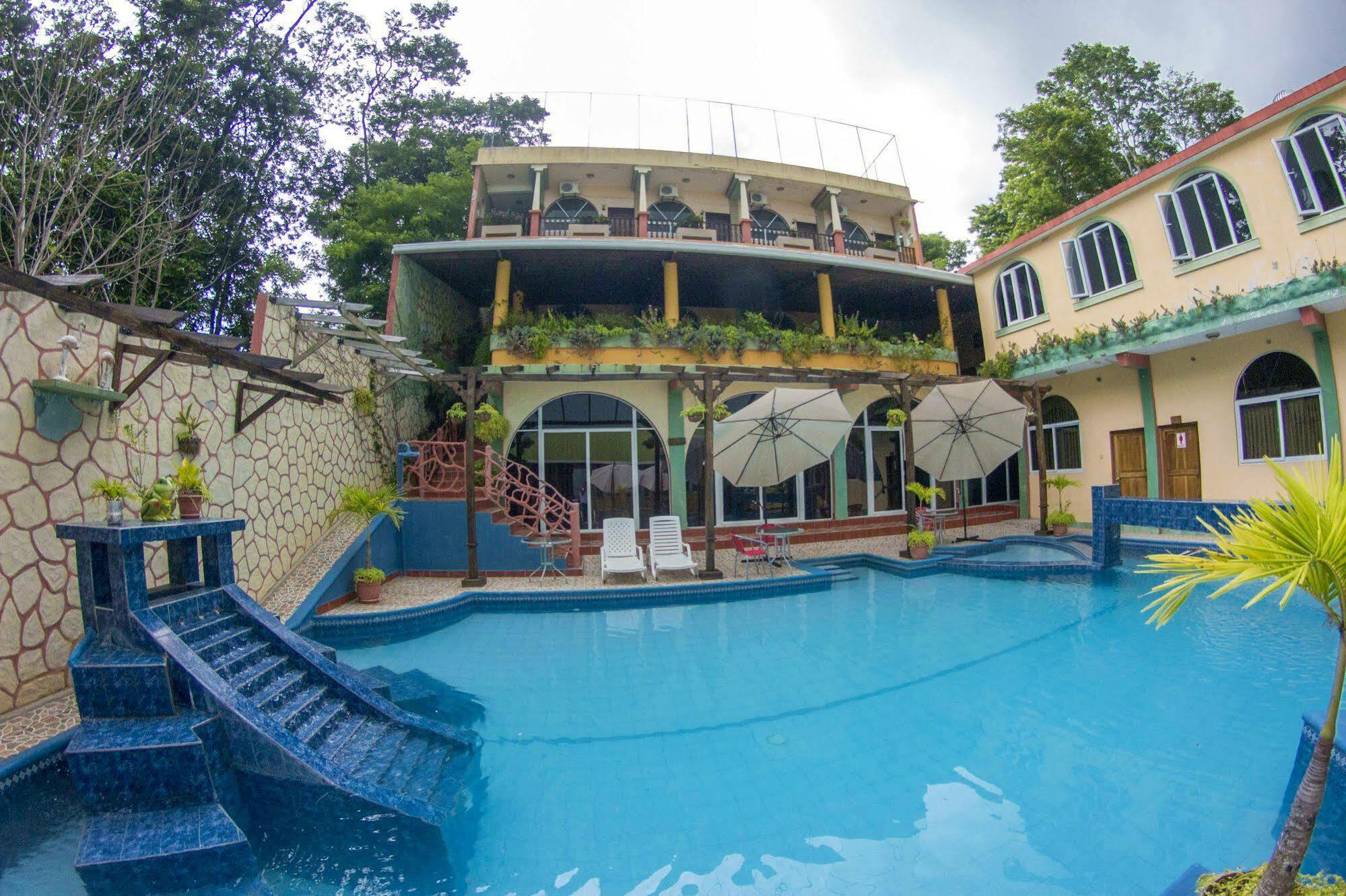 Hotel Ribiera Del Lago Peten Itza San Roman Екстер'єр фото